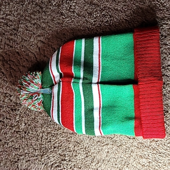 ELF christmas hat ELF christmas hat ELF christmas hat ELF christmas hat ELF chri - Picture 6 of 9